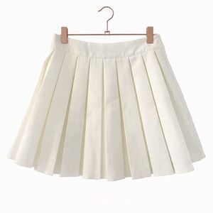 Off White Pleated Mini Skirt Size Small High Waist Preppy Effortless Chic